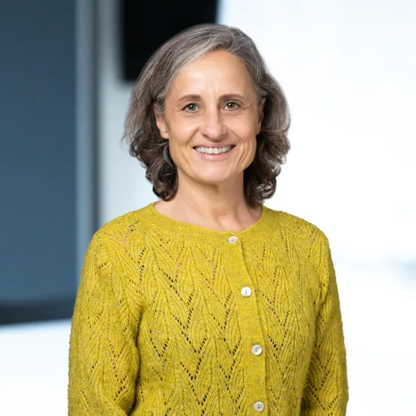 Portraitbild von Karin Rüber