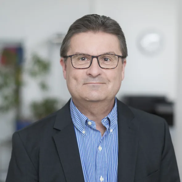 Portraitbild von Heinz Graf